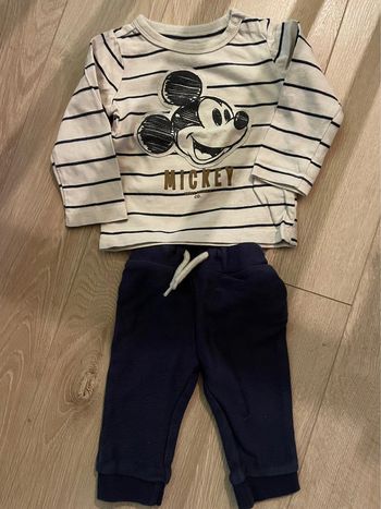 Ensemble Mickey C&A