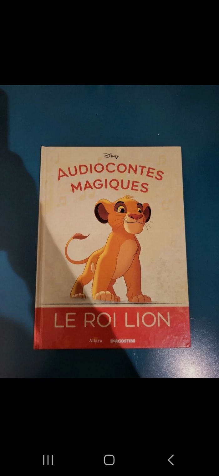 Lot livres Disney - photo numéro 2