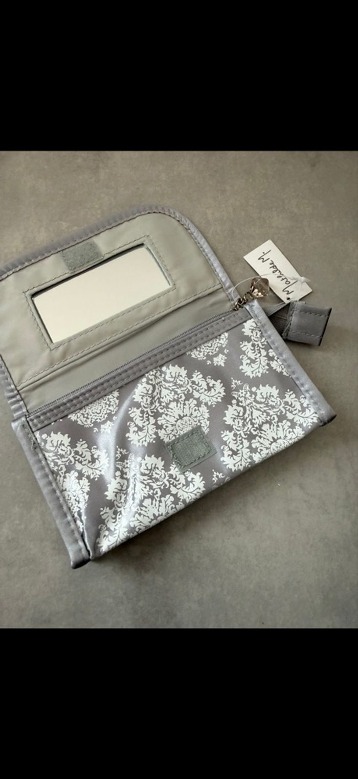 Trousse à maquillage vintage bustier Mathilde M - photo numéro 7