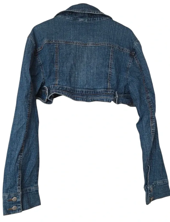 Veste courte en jean taille 46 en très bon état "tout simplement " - photo numéro 2