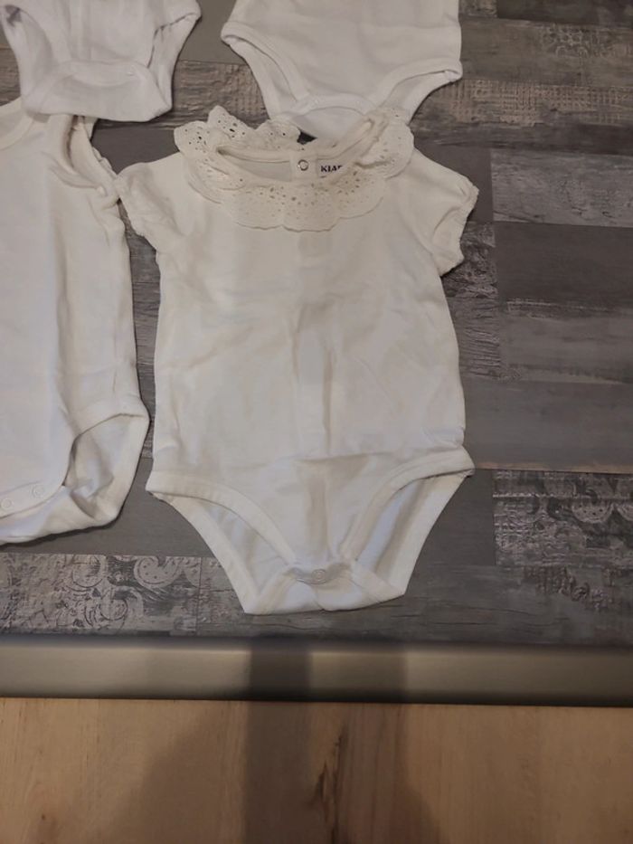 Bodies fille 6 mois - photo numéro 5