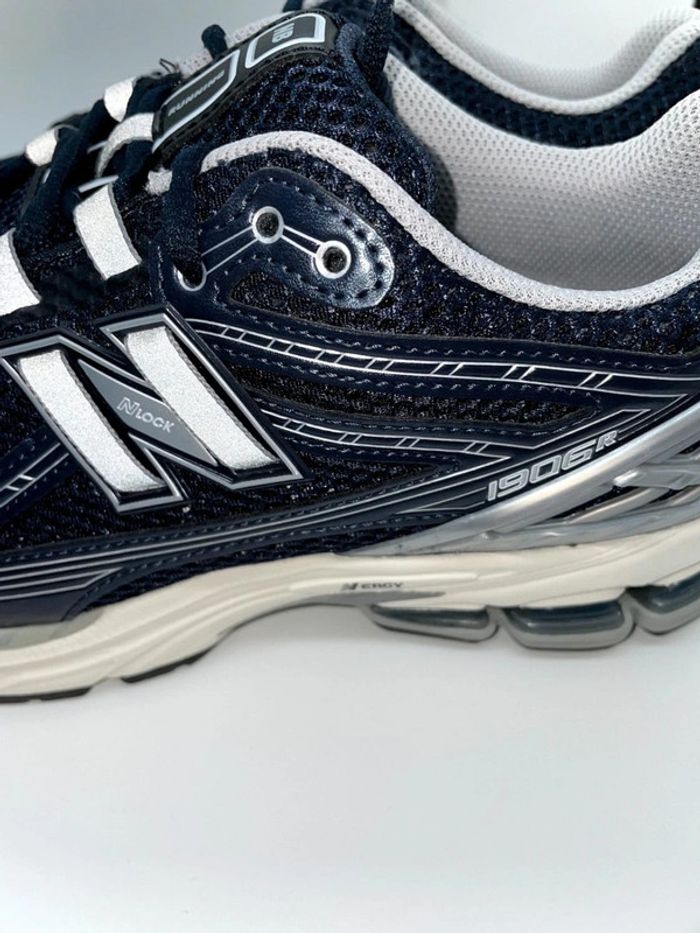 New Balance 1906R Eclipse Navy - photo numéro 9