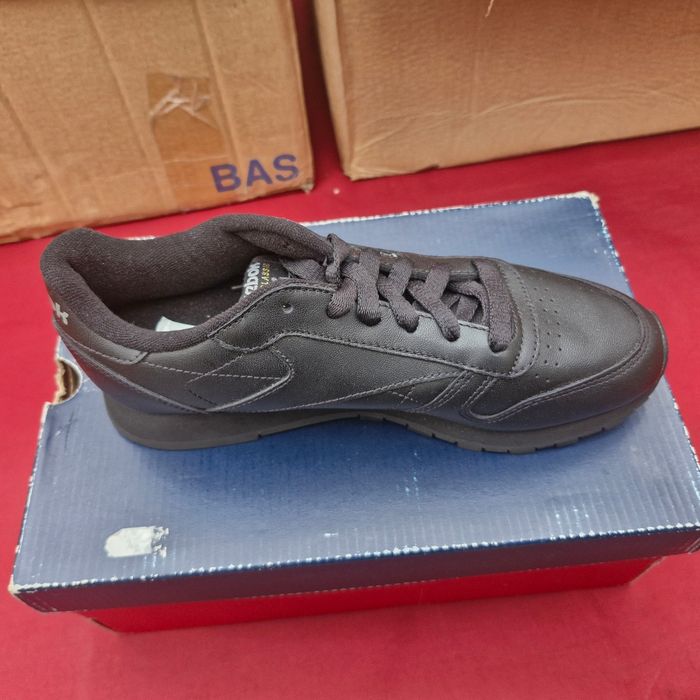 Reebok noir - photo numéro 3