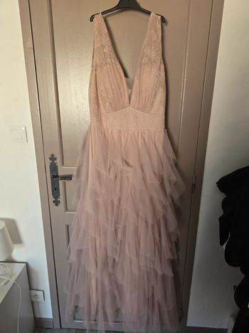 Robe ceremonie L nude