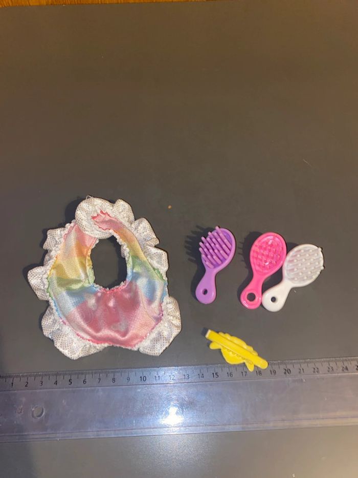 Accessoires Little pony petit hasbro poney brosse robe cape brush barrette - photo numéro 5