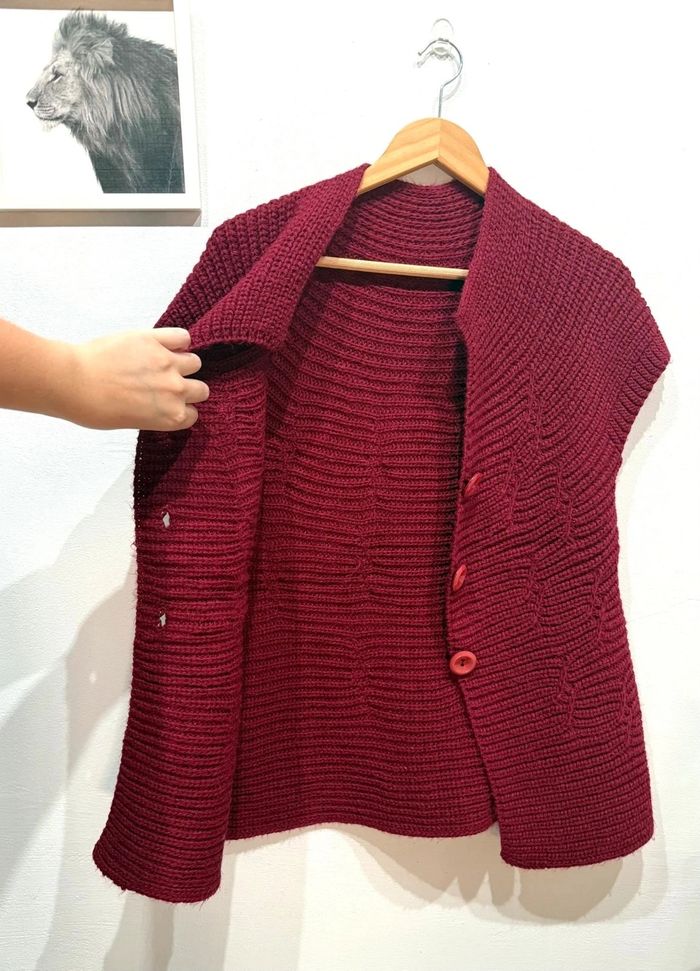Gilet vintage en maille bordeaux - photo numéro 2