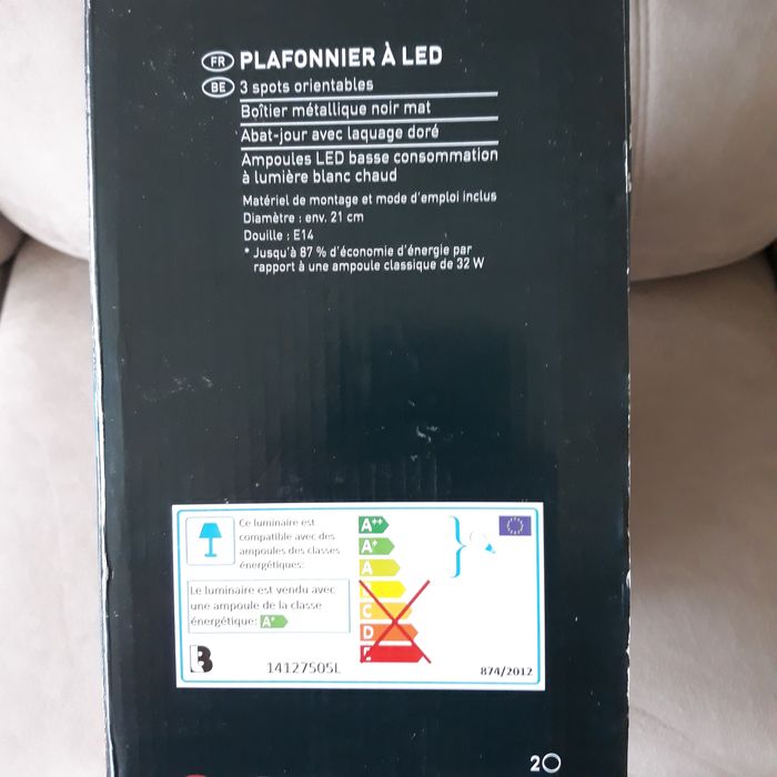 faby27800 Plafonnier 3 spots orientables à LED -  Neuf - photo numéro 2