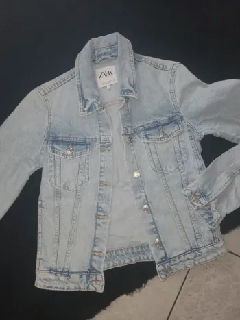 Veste en jean Zara