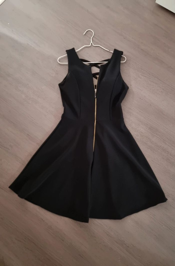 Robe noire