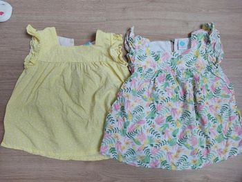 2 robes légères 6 mois