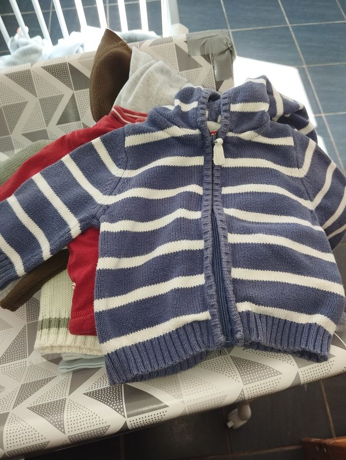 Pull et gilet 3 mois - photo numéro 8