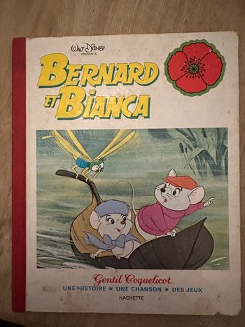 Livre ancien cartonné Gentil coquelicot Walt Disney Bernard et Bianca Hachette