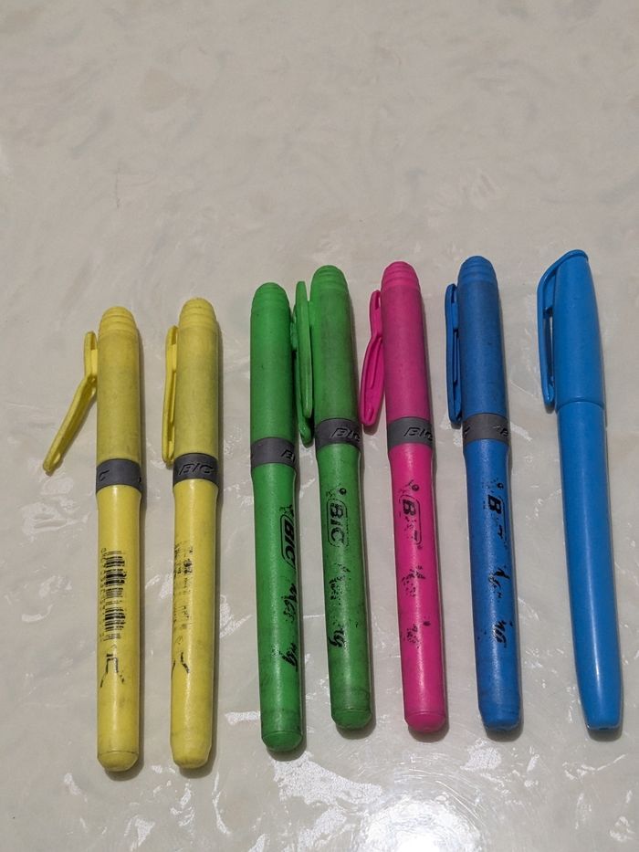 Lot de 7 stylos Surligneurs BIC, jaune, vert, rose, bleu. - photo numéro 5
