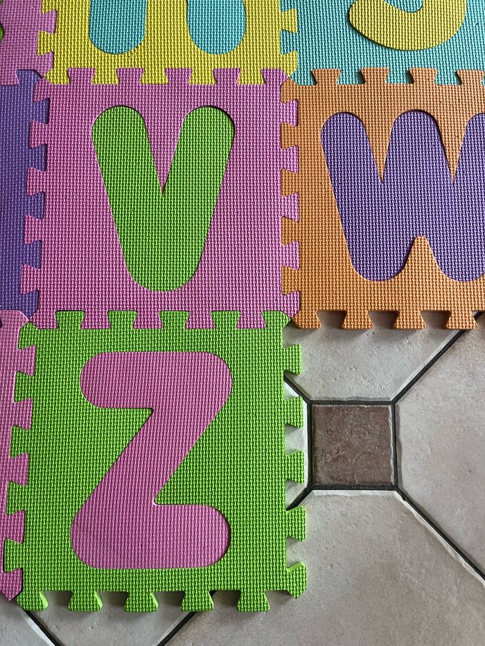 Lot de 26 dalles en mousse couleur claire - photo numéro 2