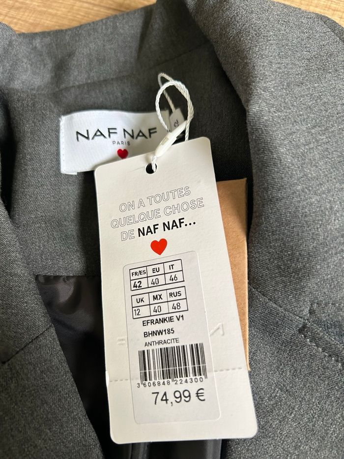 Veste grise neuve avec ceinture Naf Naf taille 42 (valeur 75€) - photo numéro 9