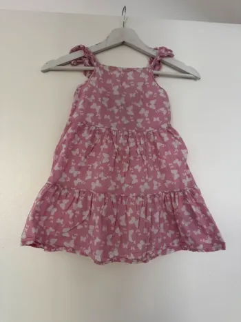 Robe à papillon