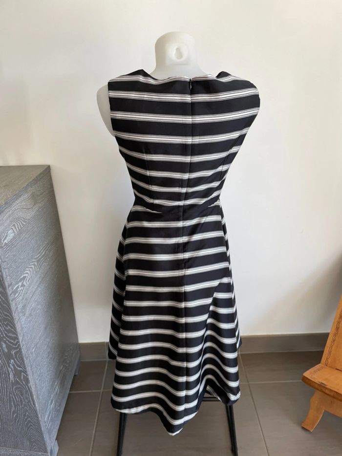 Robe habillé - photo numéro 3