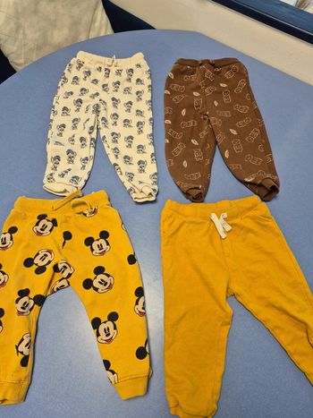 lot 4 pantalons taille 2 ans