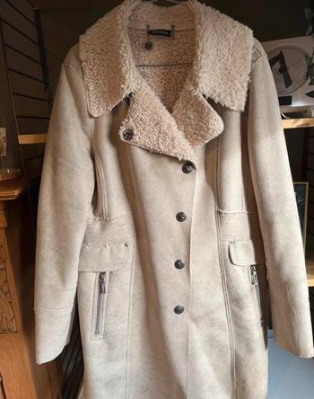 Magnifique manteau en fourrure synthétique taille L || Taifun