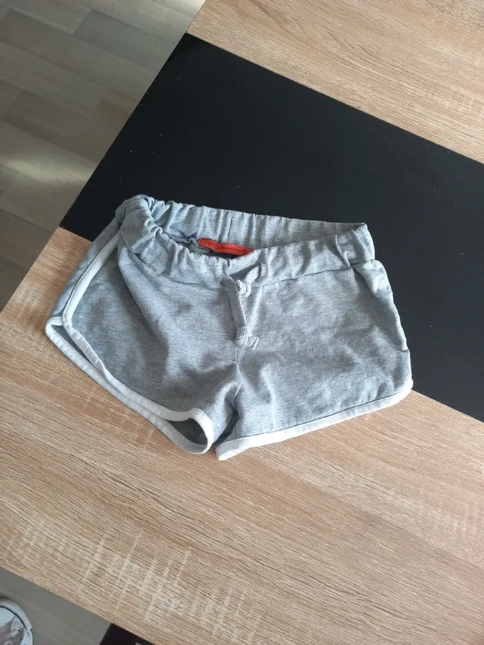 Short gris fille 10 ans - photo numéro 5