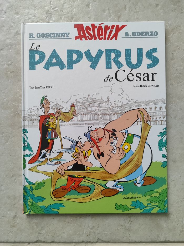 Livre BD Astérix - Tome 36 - Le Papyrus de César - photo numéro 1