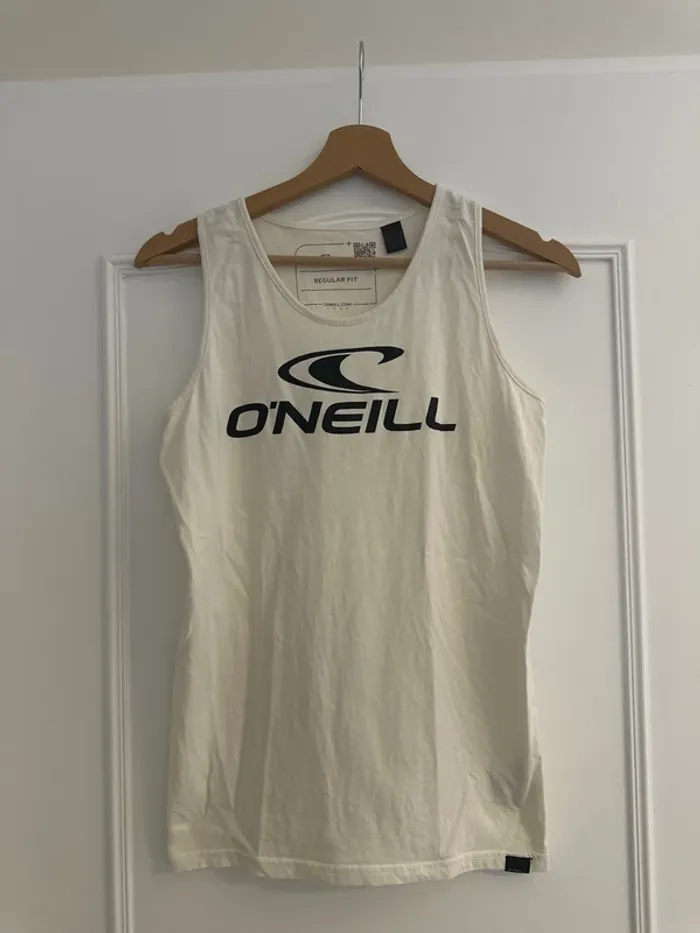 T-shirt 👕 O’Neill taille 16 ans