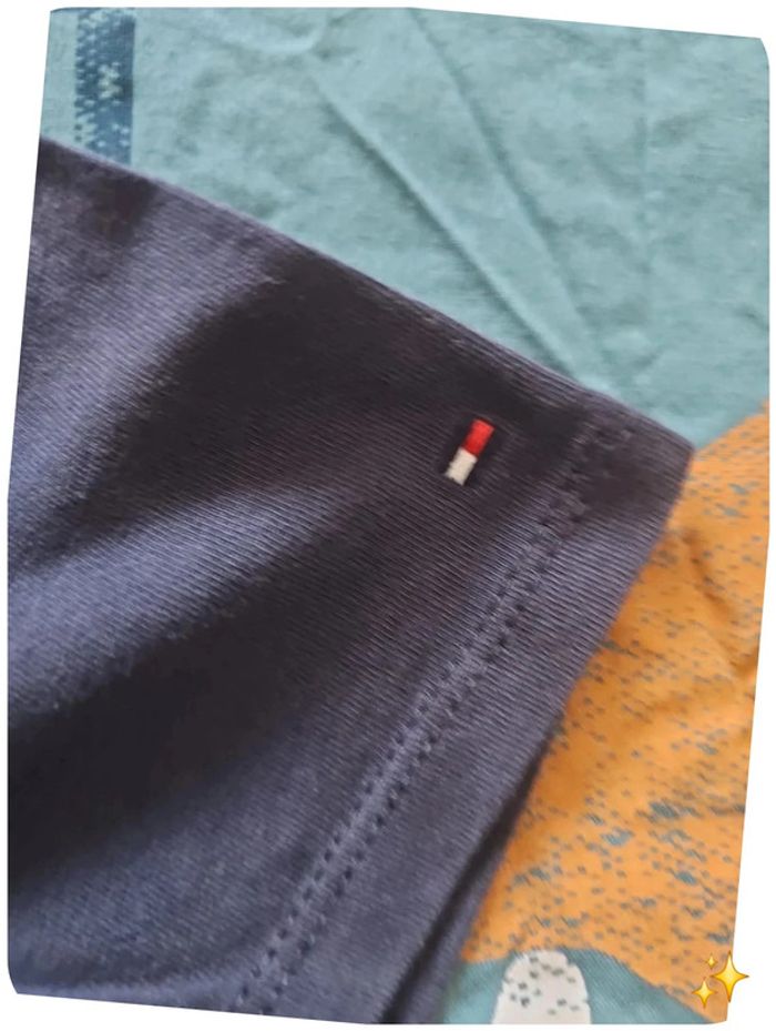 T-shirt marine tommy Hilfiger 14 ans - photo numéro 4