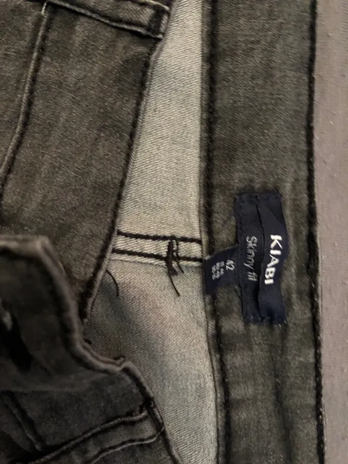 Pantalon taille 42 - photo numéro 2
