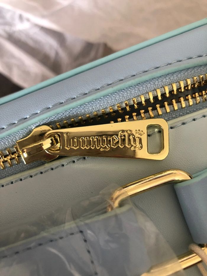Sac à bandoulière loungefly winnie l’ourson lunchbox - photo numéro 4