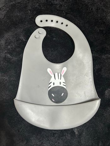 Bavoir en silicone