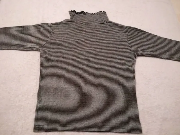 Sous-pull 8 ans (réf perso F-N1)(familleac72) - photo numéro 2