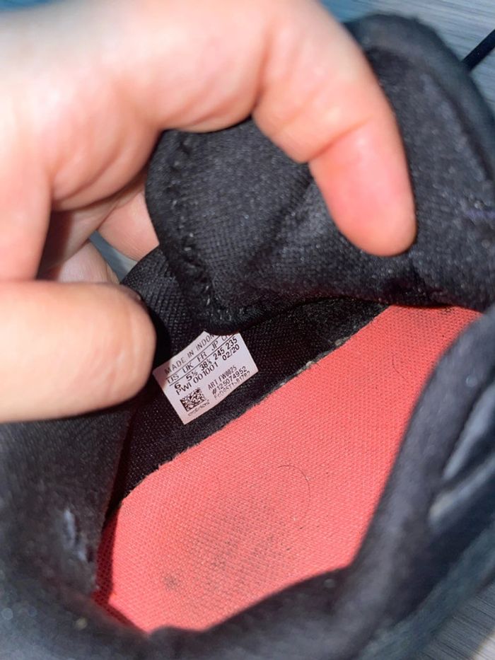 Basket adidas - photo numéro 3