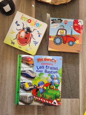 Lot livres bébé