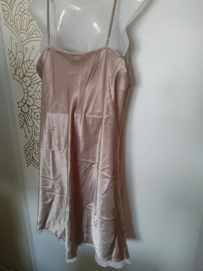 Nuisette satin champagne taille 44/46 - photo numéro 2