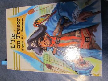 (1192) Collection jeunesse "L'Île au trésor" par R.L. Stevenson de 1970