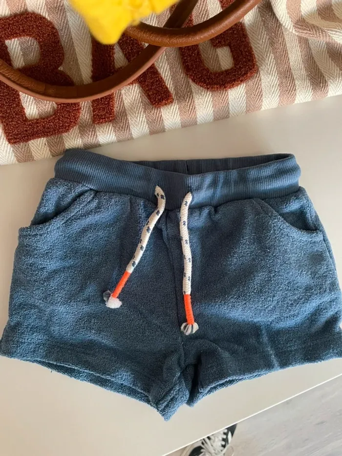 Short Tape à l’œil