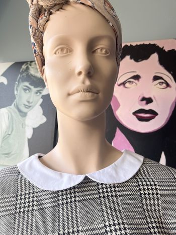 Top manches longues col chemise perle imprimé pied de poule marque nafnaf naf naf taille xl neuf etiquette cadeau blanc noir