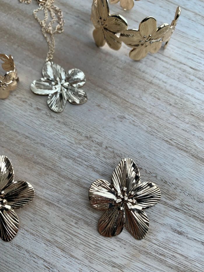 parure fleurs dorés - photo numéro 7