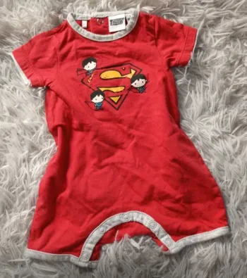 Magnifique combishort Superman 🐯