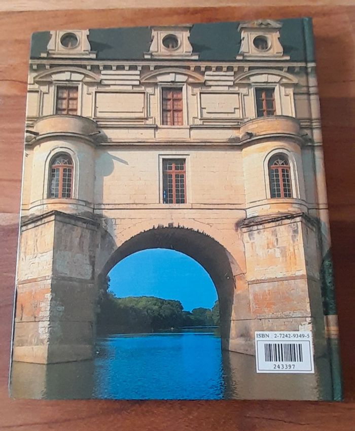 Livre Ce qu'il faut voir les châteaux de la Loire - photo numéro 2