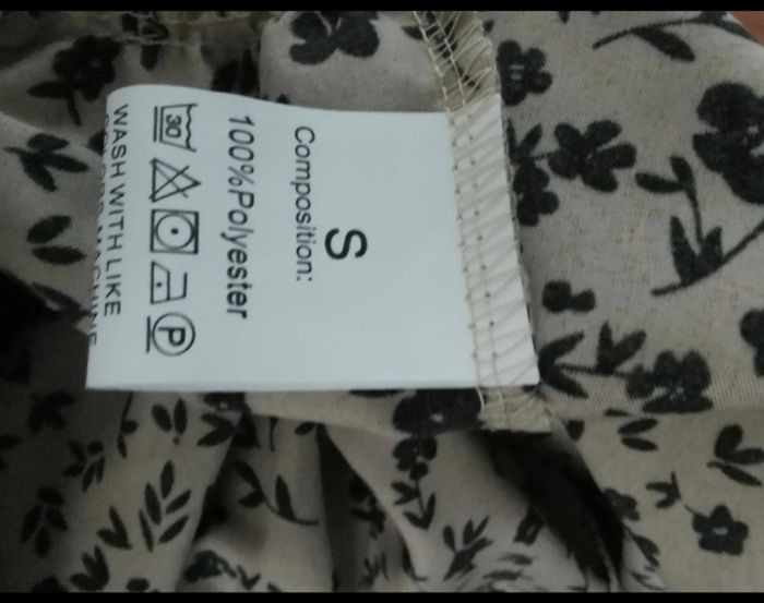 Robe fleurie - photo numéro 4