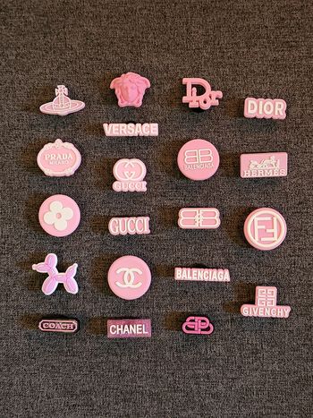 Jibbitz/PinsCrocs/Charms