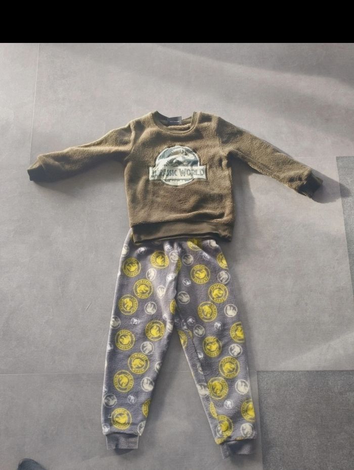 Pyjama polaire Jurassic World 5 ans, Parfait état
