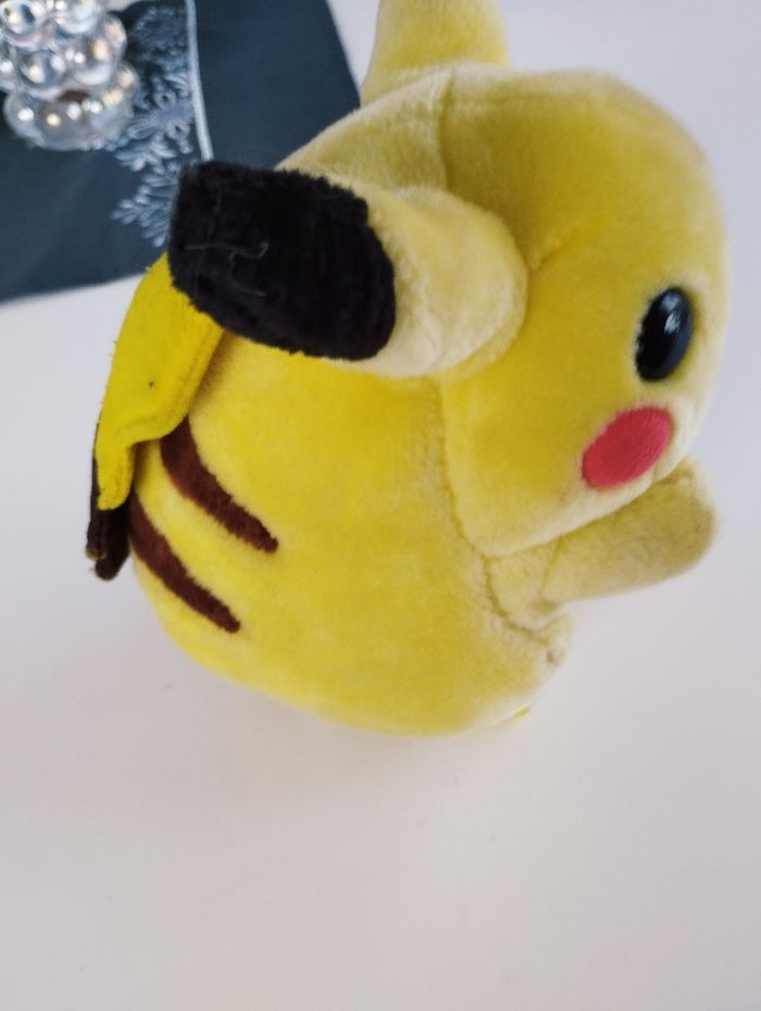 Peluche pokémon Pikachu - photo numéro 10