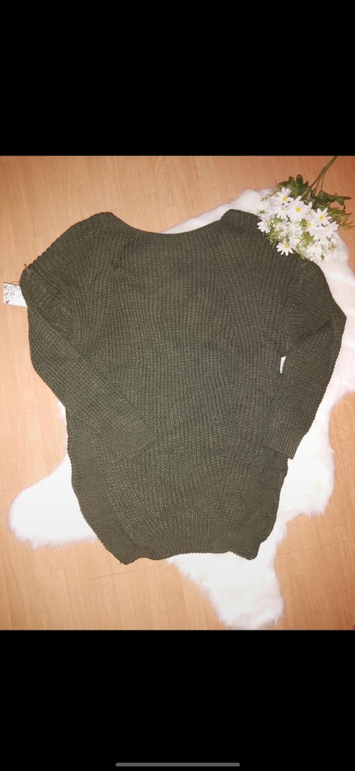 Pull tressé avec fente sur le coté