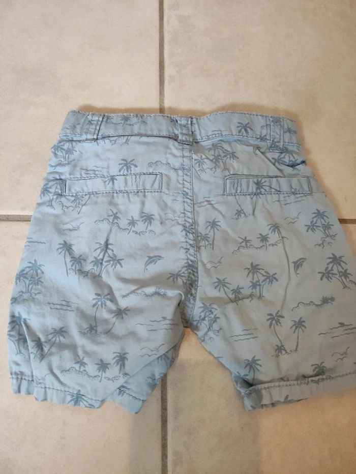 Short 12 mois - photo numéro 2