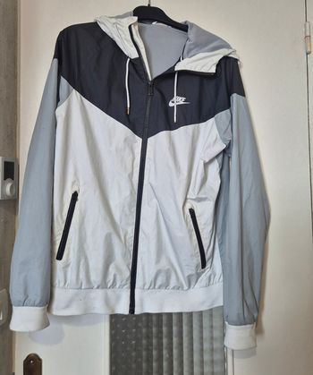 Coupe‑vent Nike colorblock – noir/gris/blanc  capuche, poches zippées taille 36 S