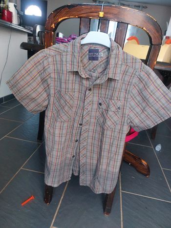 Chemisette manches courtes