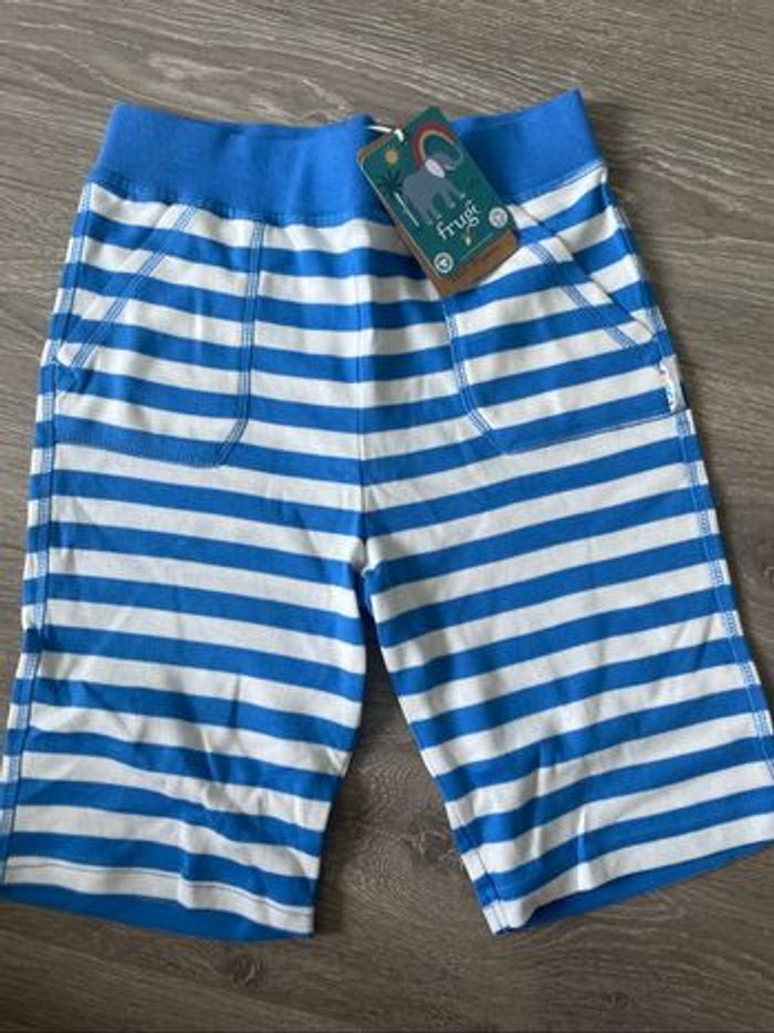 Pantalon de la marque Frugi modèle Favourite Shorts Coloris Cobalt Blue Stripe taille 8/9 ans Neuf Neuf étiqueté