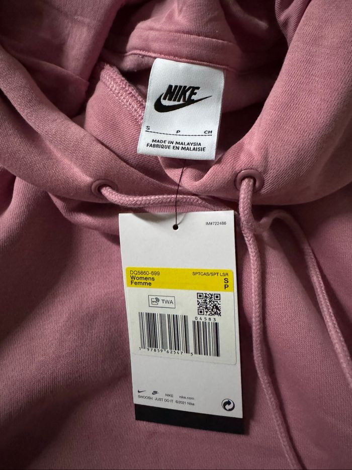 Sweat neuf NIKE - photo numéro 2